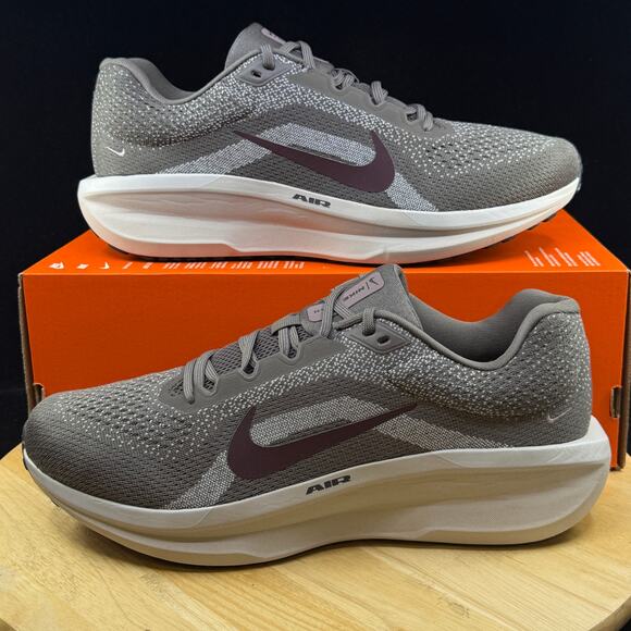 Nike Air Winflo Size 11.5 Cave Stone/Burgu Men's Running Shoes FJ9509-200